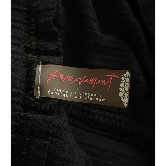 Free People Movement Blissed Out Wide Leg Pants Black Women’s Large - Picture 13 of 15